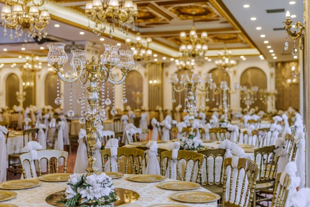 Davet Evi