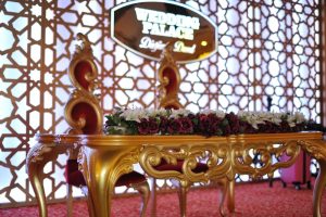 Gold Salon 41
