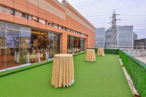 Gold Salon 47
