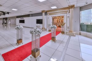 Gold Salon 48