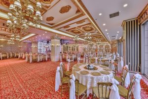 Gold Salon 52