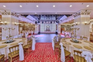 Gold Salon 55